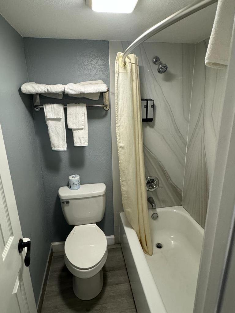 Midtown Lodge Джэксонвиль Экстерьер фото